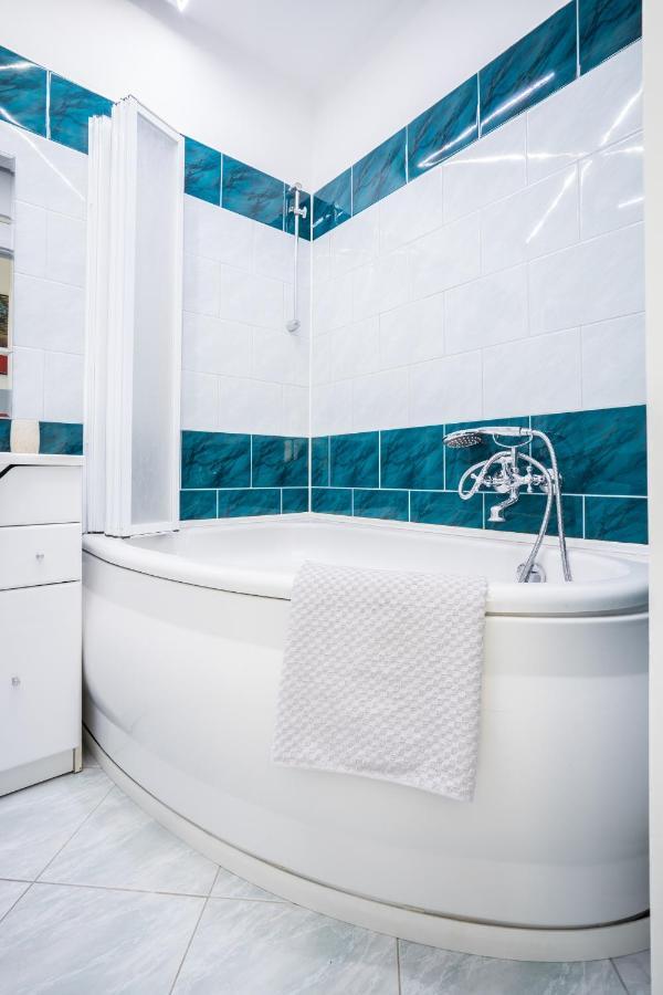 Sloneczny I Cichy Apartament Przy Starym Miescie Varsóvia Exterior foto